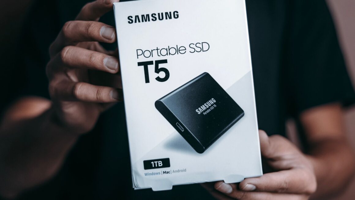 এস এস ডি কি